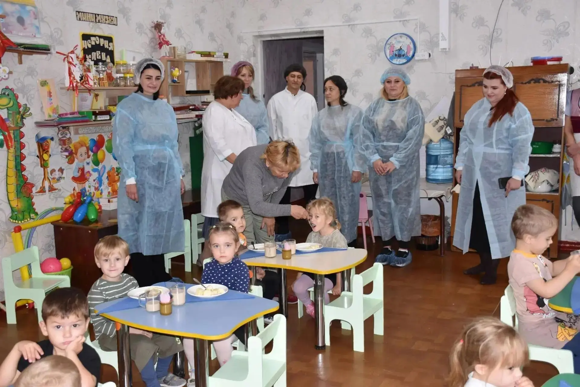 В Краснолучском детском саду прошел родительский контроль питания