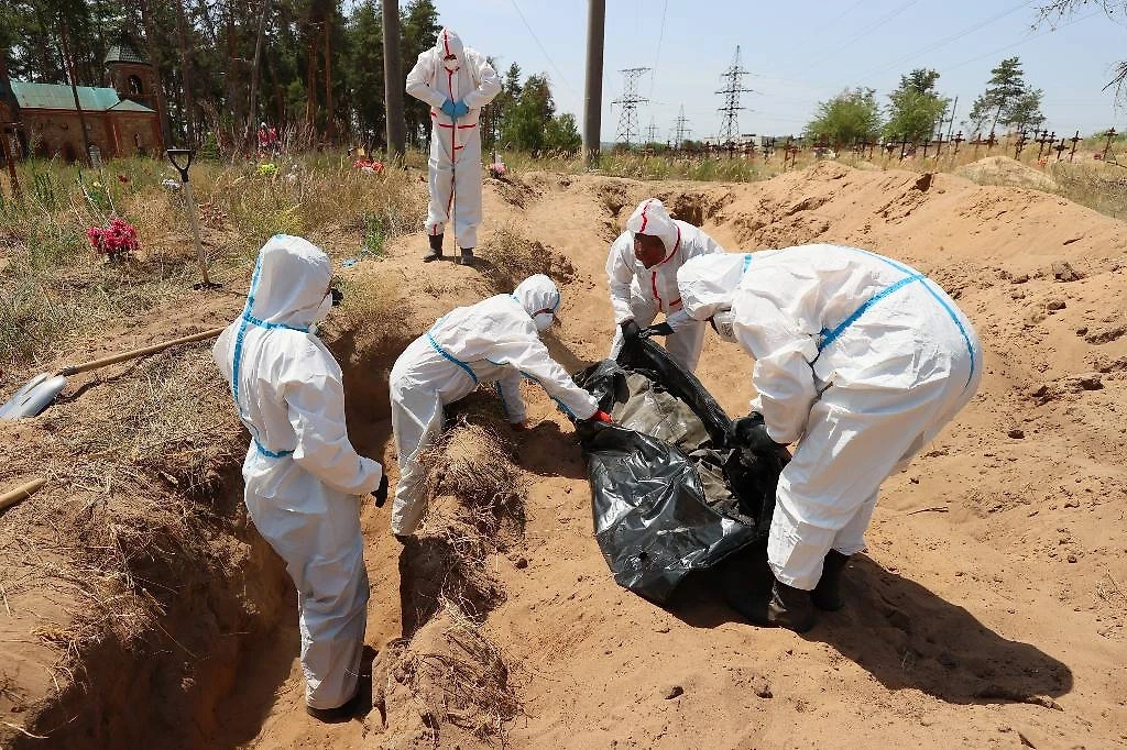 В Северодонецке установили личности 34 погибших из массового захоронения